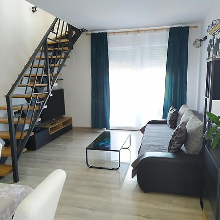 Apartmani Mira Nin Kültér fotó