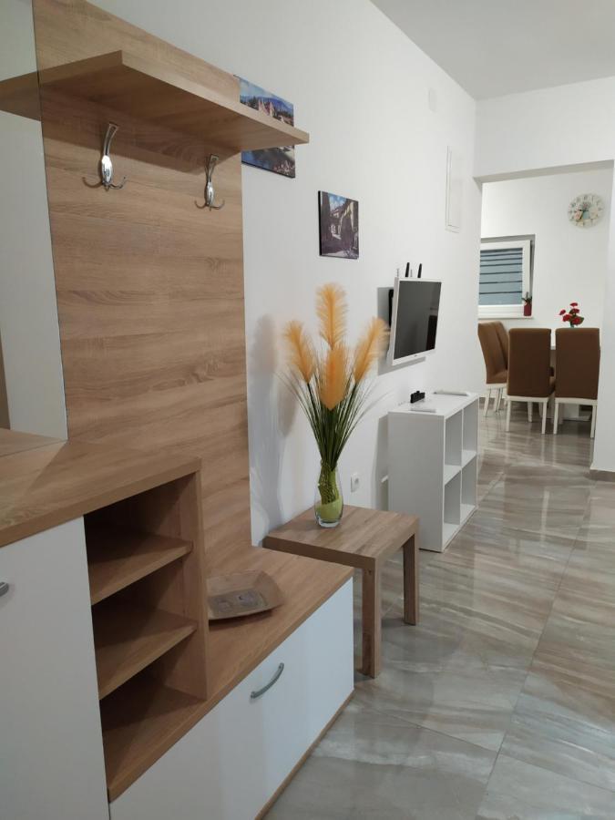 Apartmani Mira Nin Kültér fotó